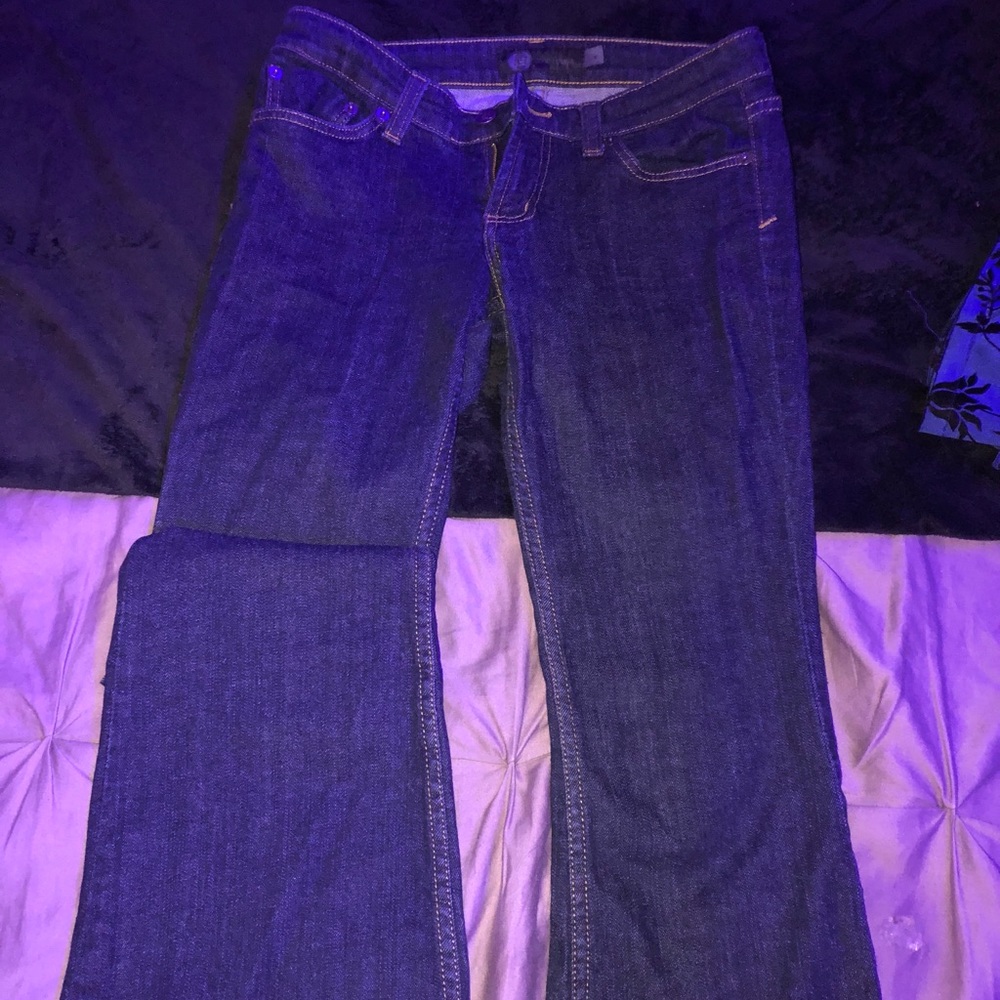 Jeans - Picture 2 of 3